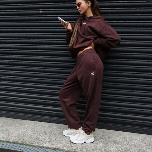 Adidas joggers street style on fashion blogger  Styling By Charlotte